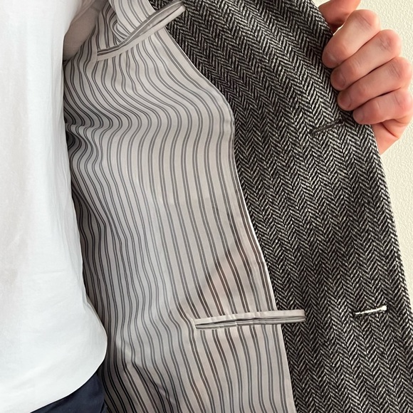 Club Monaco Mens Wool Peacoat | Mid Length | Herringbone - Picture 2 of 7